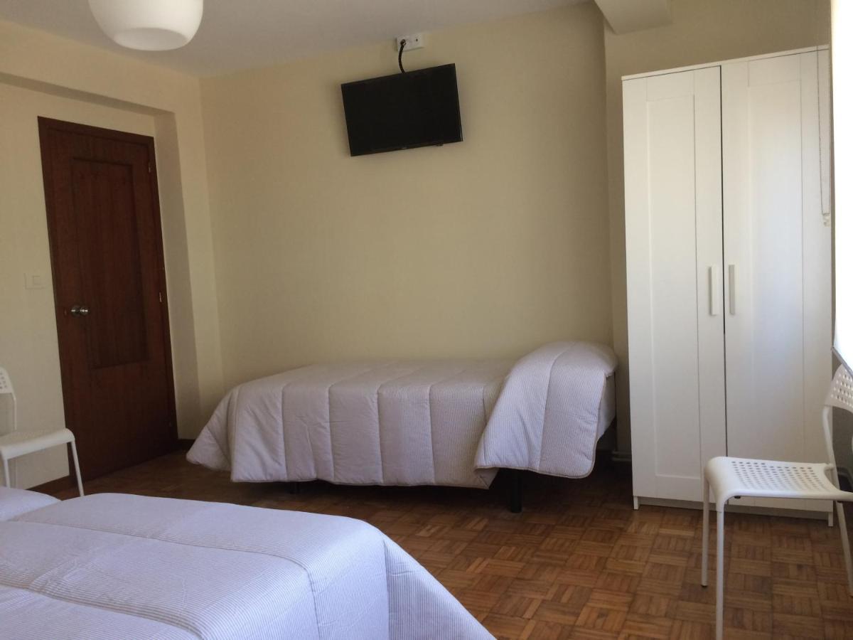 Pension Avenida O Pedrouzo Extérieur photo
